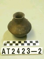 藏品(小陶壺)的圖片